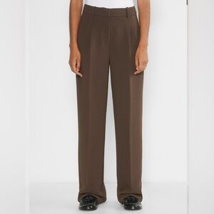 Aritzia Effortless Pant in Rich Mocha Brown (Regular Length)